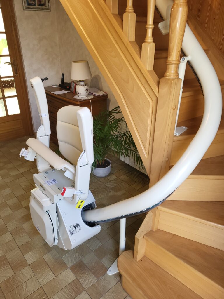 Nouvelle installation à Desvres ! - Photo 1