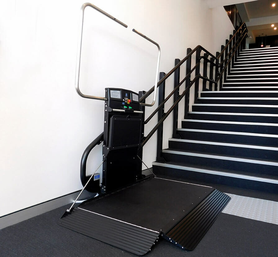 Plateforme élévatrice Garaventa Artira noire